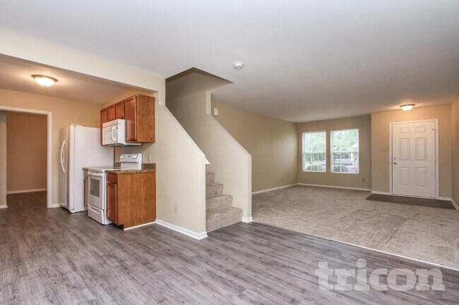1164 N Aberdeen Dr