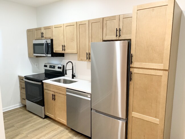 Photo - 1600 S Charles St Unit Apt A