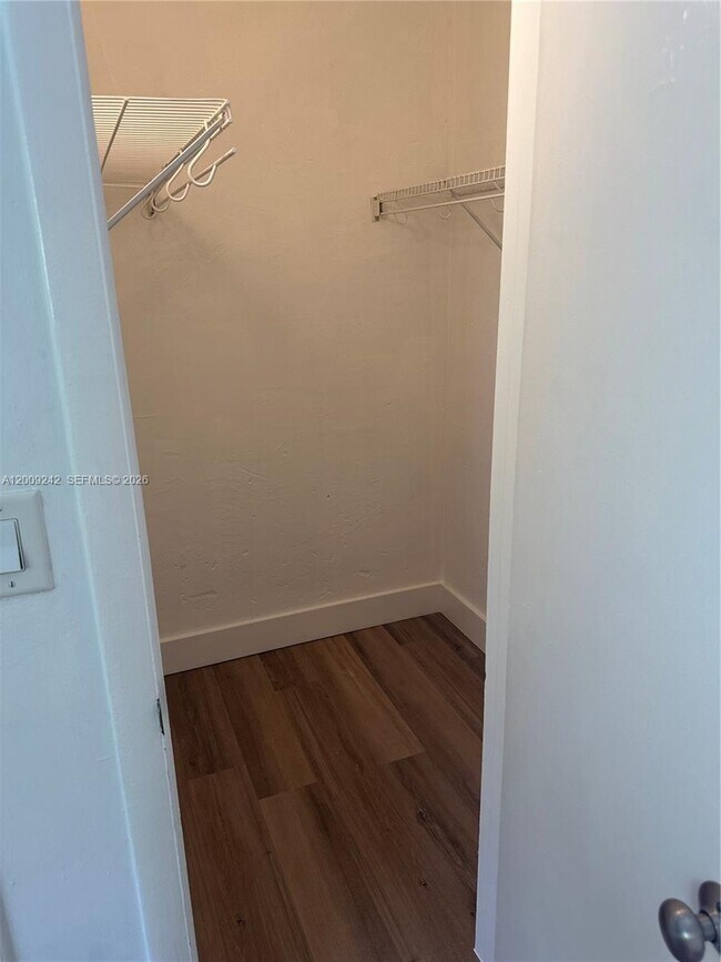 Photo - 6310 SW 79th St Unit 1