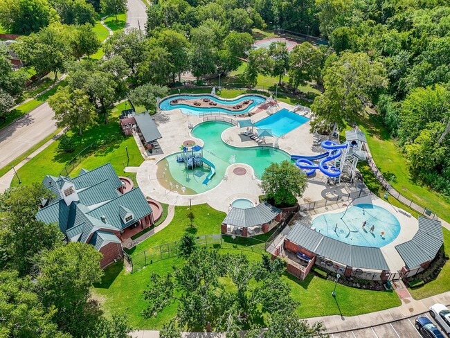 Building Photo - 7902 Silent Forest Dr
