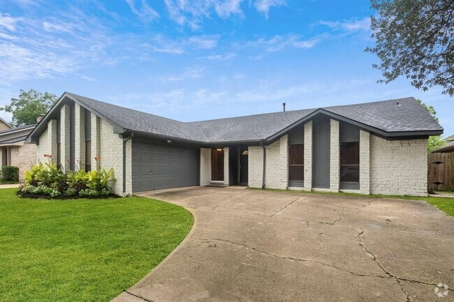 Building Photo - 21406 Park Brook Dr Rental