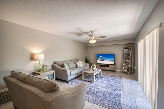 Photo - 1913 19th Ct