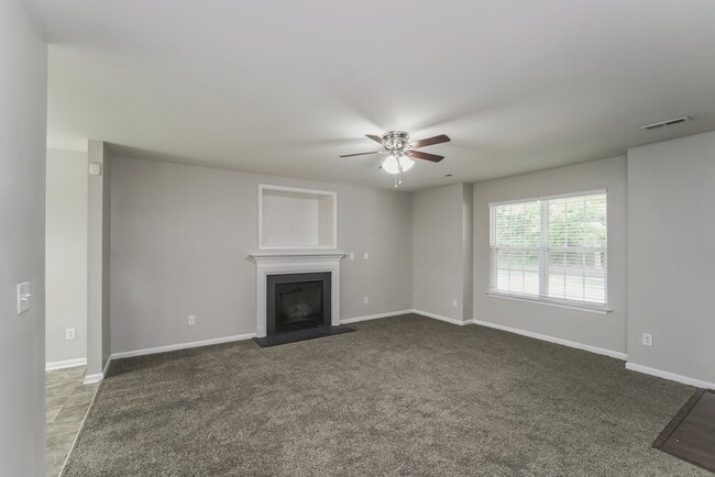 Photo - 8819 Twisted Pine Dr