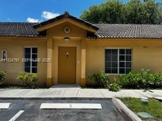 Building Photo - 401 NE 1st Ct