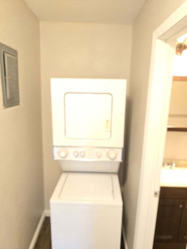 Photo - 613 Carrie Ave