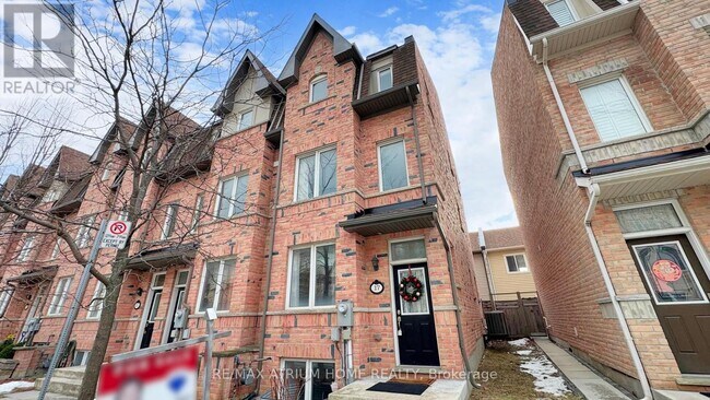 Photo - 17 Kawneer Terrace