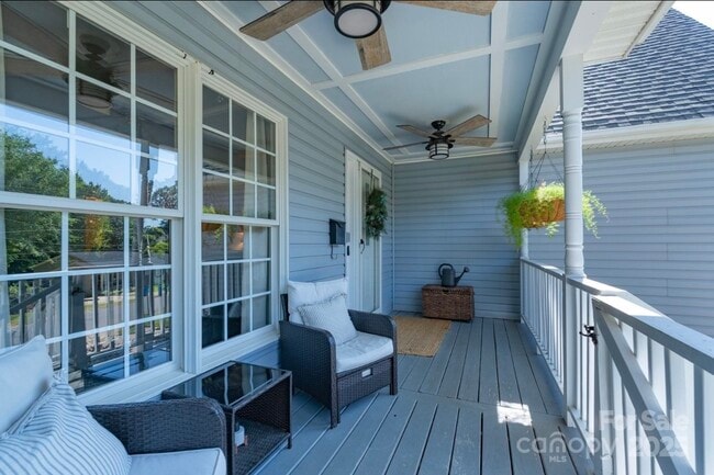 Photo - 106 Lincoln St