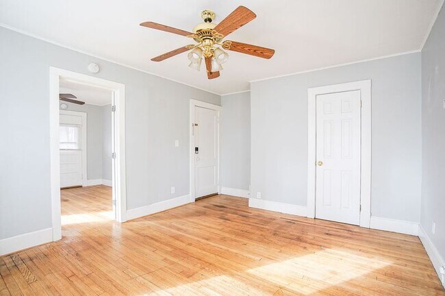 Photo - 341 Hampden St Unit 1