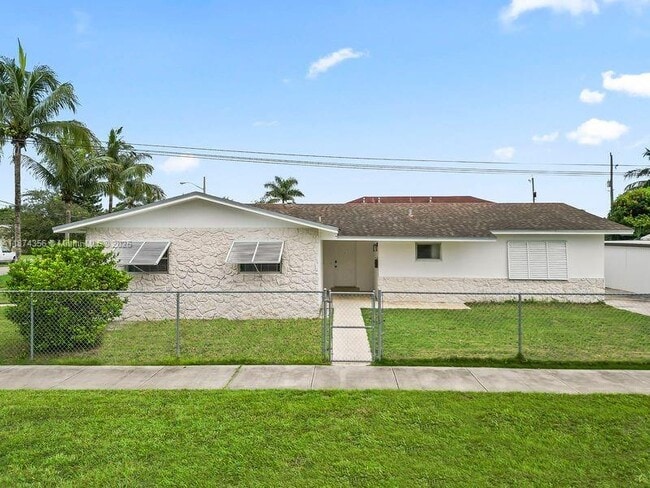 Photo - 1515 NE 2nd Ave