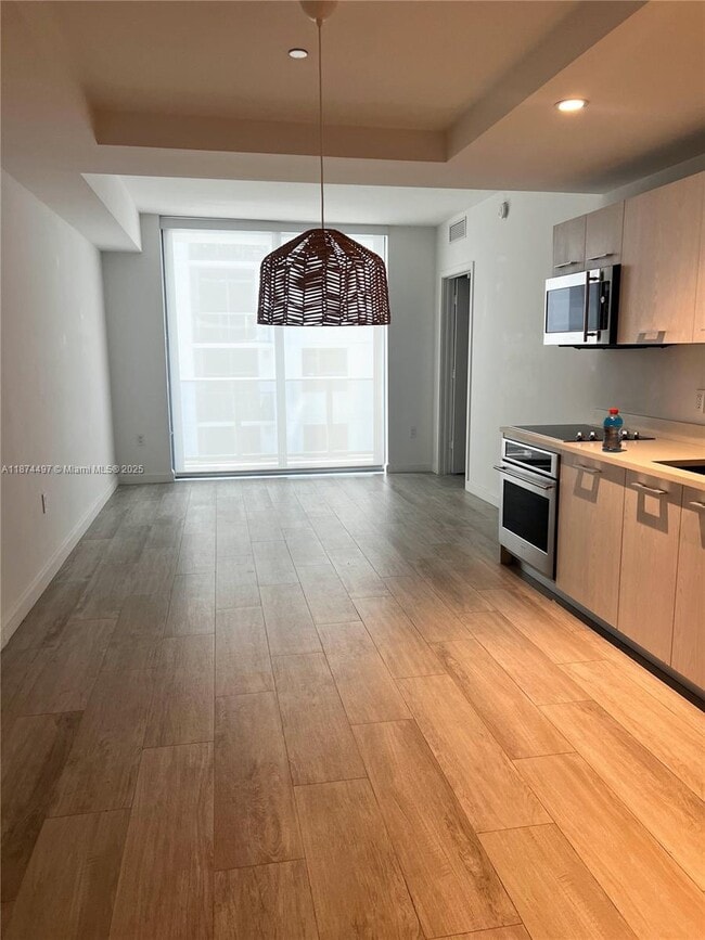 Photo - 55 SW 9th St Unidad 3609