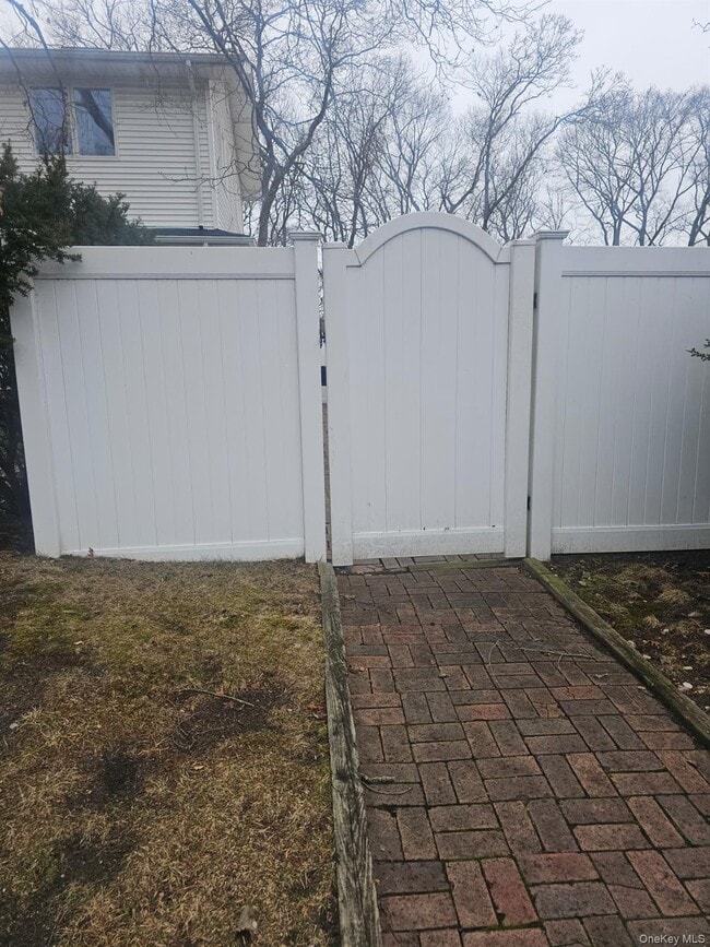 Photo - 31 Albermarle Ave