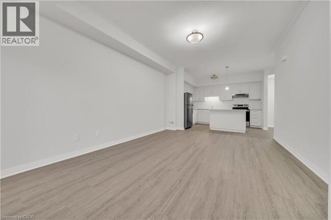 Photo - 25 Isherwood Ave