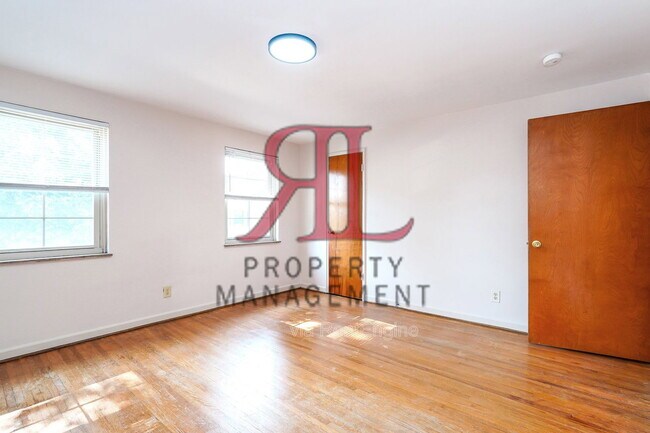 1799 Kings Ct