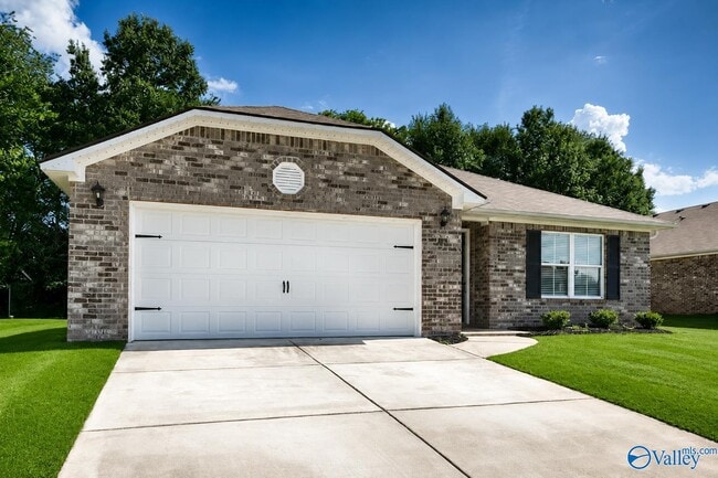 104 Jerrie Lynn Blvd