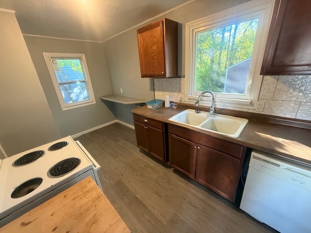 Photo - 2616 Elwood Ave