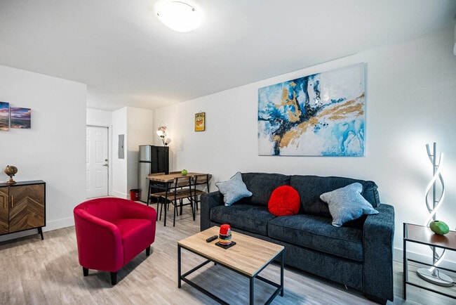 1125 NE 80th St Unit SI ID1632531P