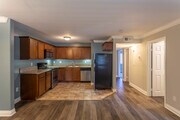 3 BR, 2 BA - 1050 SF