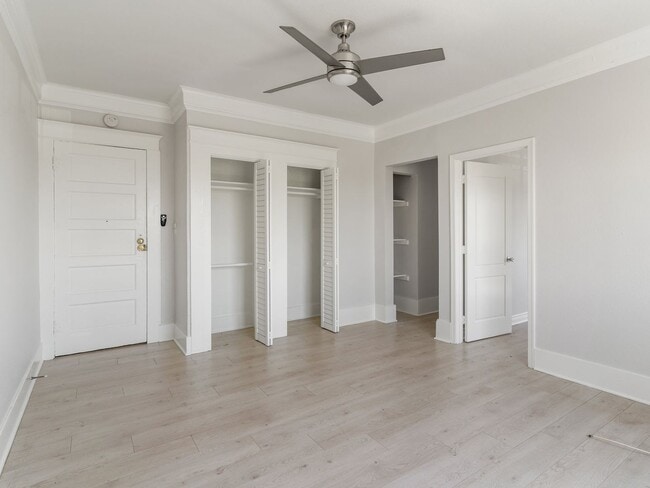 Photo - 338 E 7th St Unidad #346