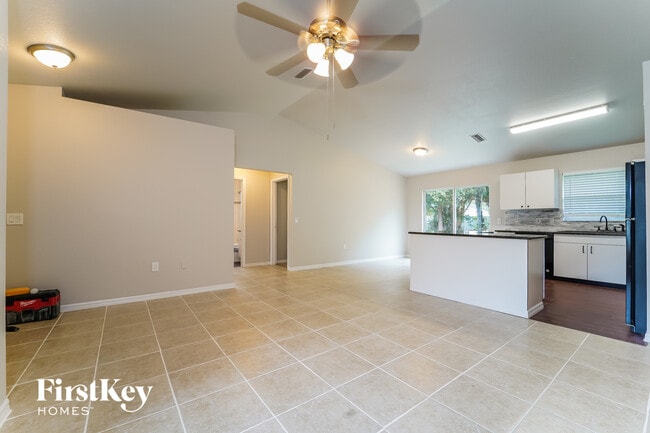 Photo - 3836 Candia Ave