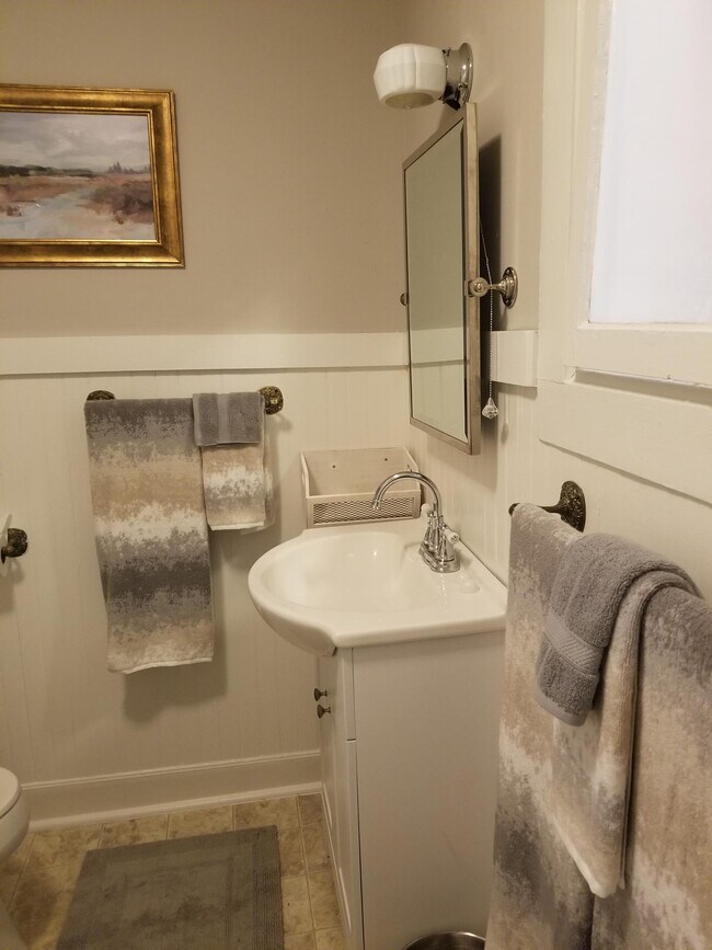 Photo - 47 W Main St Unit 2