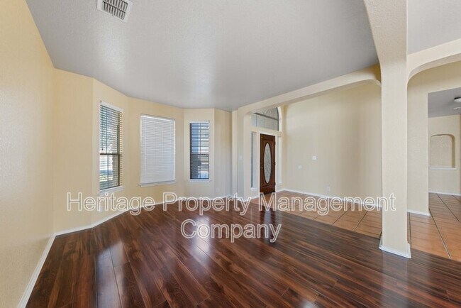 Photo - 3338 Bending Creek