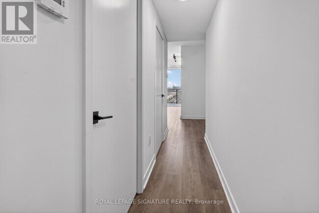 Photo - 36 Zorra St Unit 2309