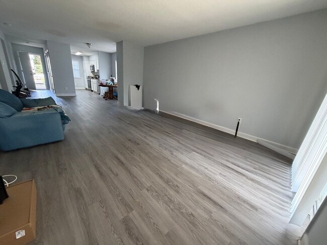 Photo - 2 bedroom 2 bath Updated Condo at Avery Close! ON THE WOLFLINE!