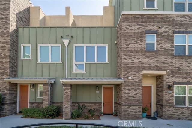 Photo - 8836 Jacaranda Ave Unit D