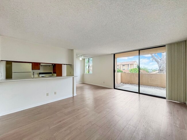 Charming 1BD/1BA Condo in University City ... - Charming 1BD/1BA Condo in University City ... Unit 229
