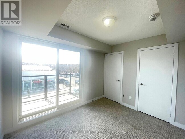 Photo - 2059 Weston Rd