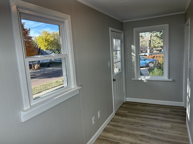 Photo - 2220 S 1st Ave