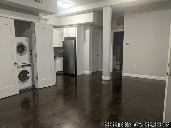 Photo - 10 Merrymount Rd Unit 405