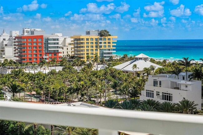 Photo - 400 South Pointe Dr Unit 1006