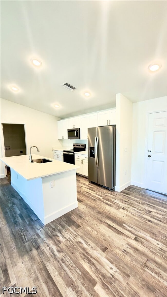 Photo - 532 NW 18th Ave