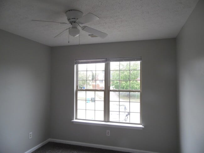 3811 Sugar Creek Dr