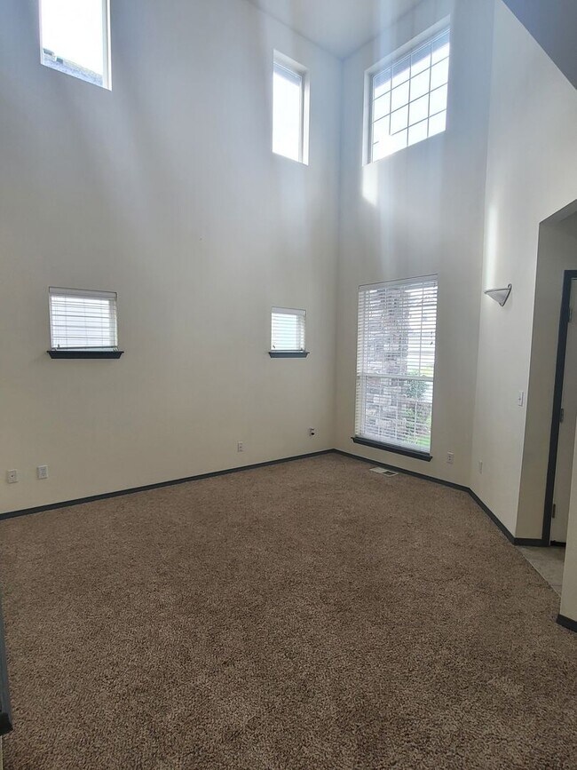 Photo - Lipoma Firs Community home- 4 bedrooms 2.5...