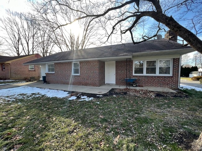 Photo - 3 Bedroom 3 Bath House Rental with Basement, Back Yard, and more!