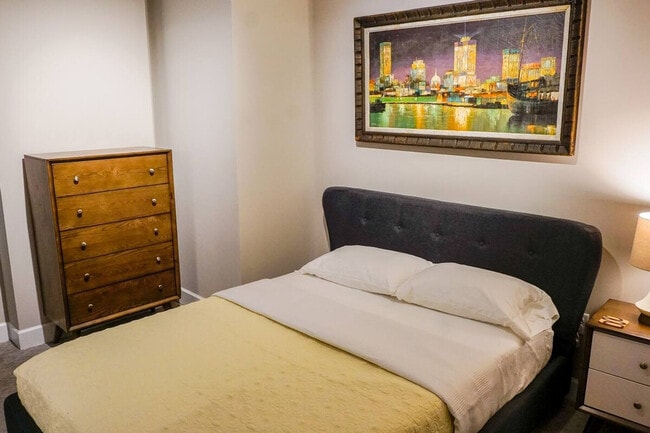 Photo - 256 E Main St Unit SI ID1094664P