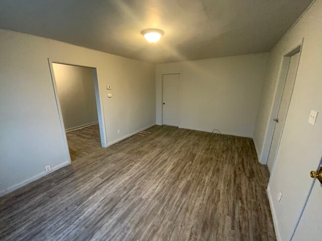 Photo - 56 Bismark St