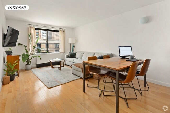 Building Photo - 300 Rector Pl Rental