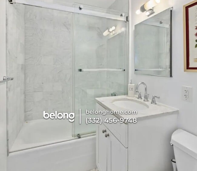 Photo - 301 E 64th St Unidad 15B
