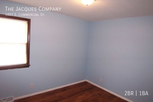 Photo - 1607 E Commercial St