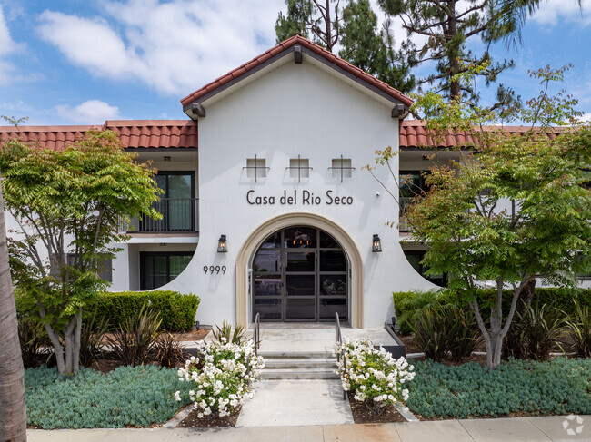 Building Photo - Casa del Rio Seco Rental