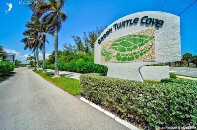 Building Photo - 3792 NE Ocean Blvd Unit 103 Rental