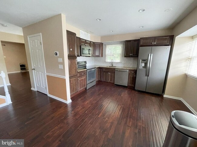 Photo - 2901 Bridlewood Dr