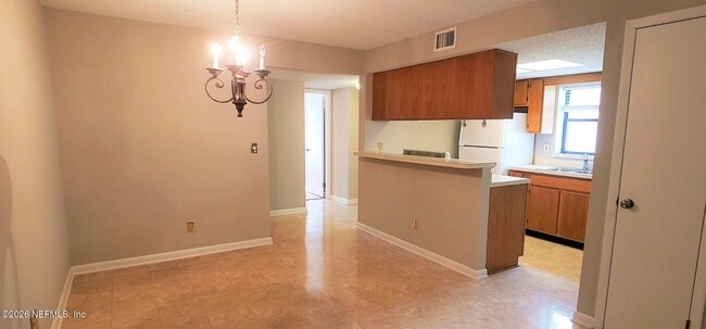 Photo - 5557 Greatpine Ln S