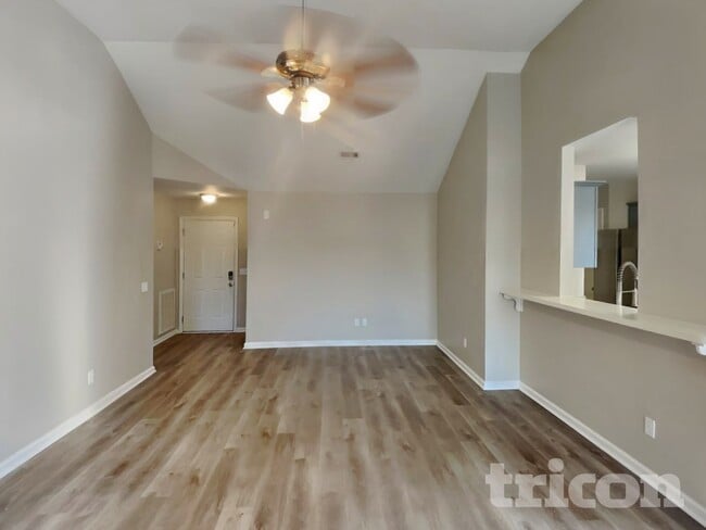 Photo - 123 Homestead Pl