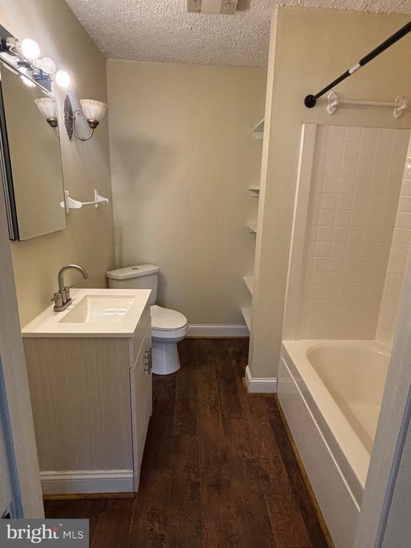 Photo - 505 York Ave