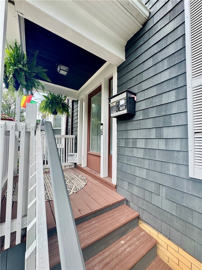 Photo - 330 S Goodman St