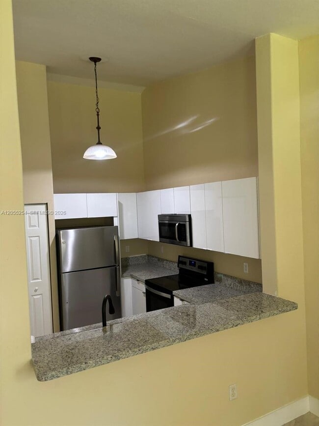 Photo - 1568 SE 26th St Unit 204